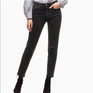 NWT Aritzia + Levi’s Wedgie Straight Distressed After Sunset Black Jean